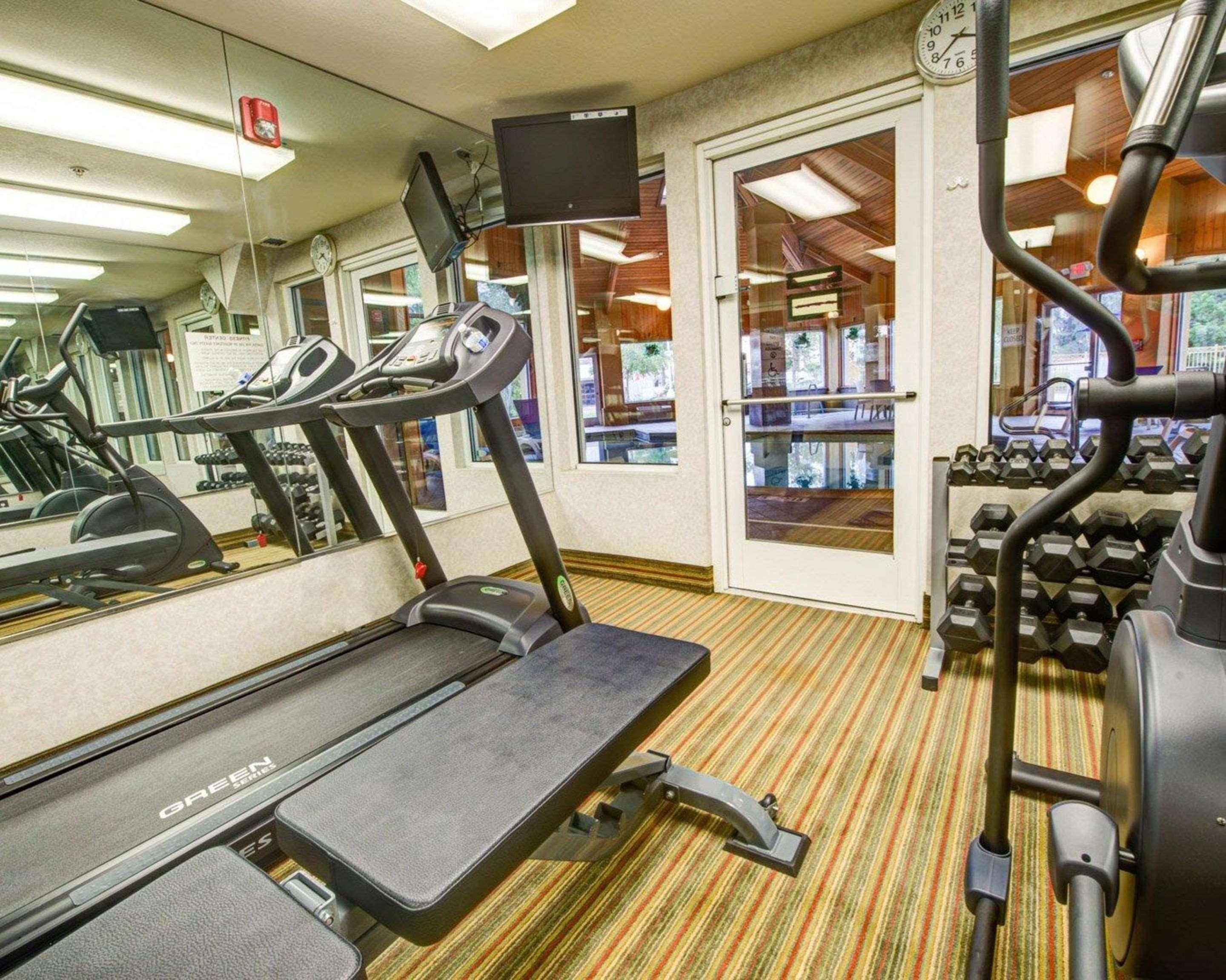 Comfort Inn Fontana Bagian luar foto