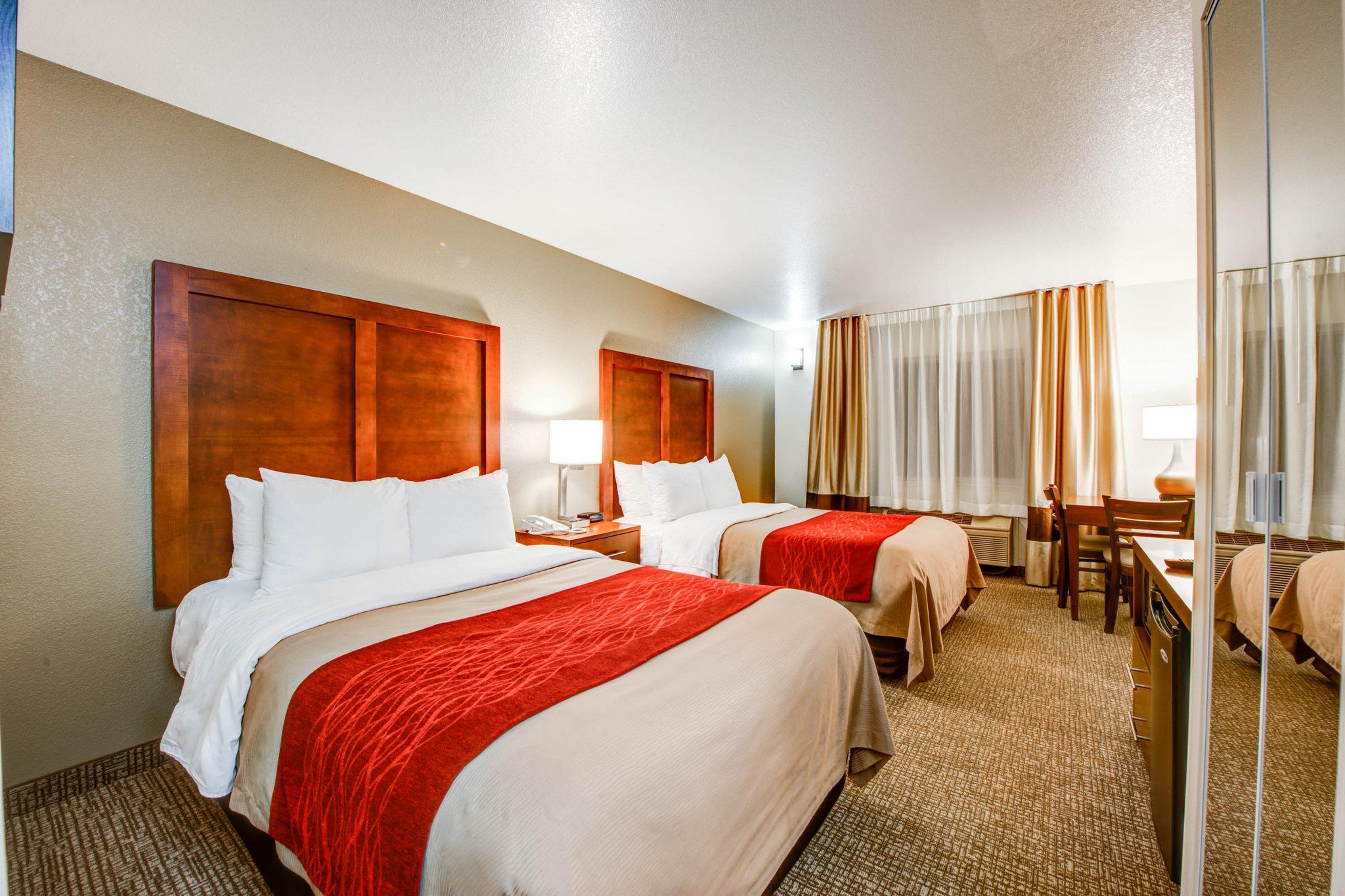 Comfort Inn Fontana Bagian luar foto